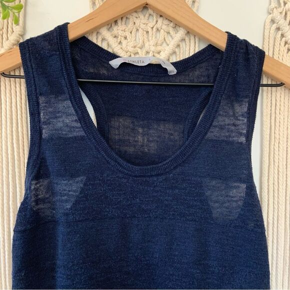 ATHLETA Women’s Getaway Linen Blend Racerback Tank Top Navy Blue Size Small - Picture 3 of 8